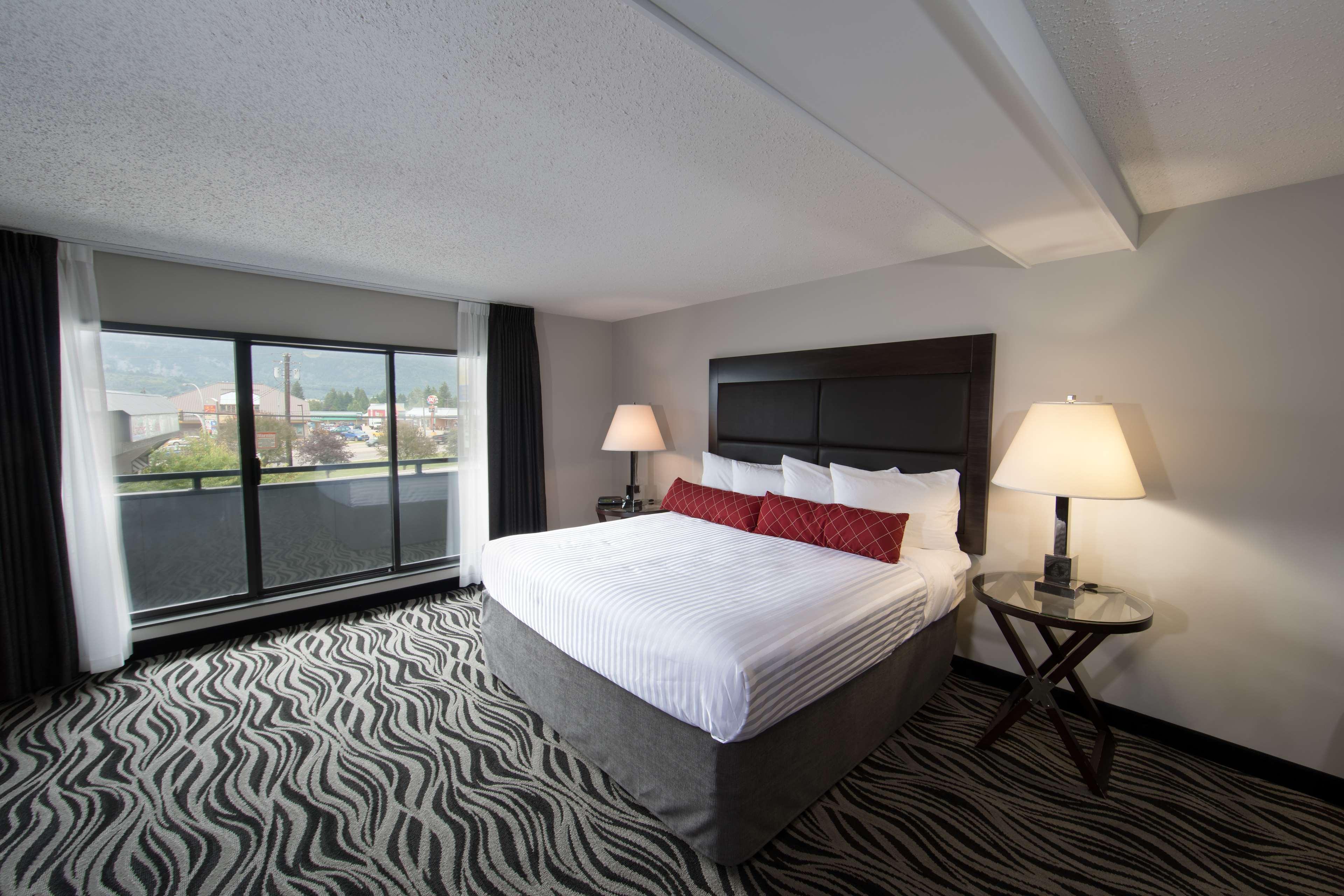 Surestay Hotel By Best Western Castlegar Bagian luar foto