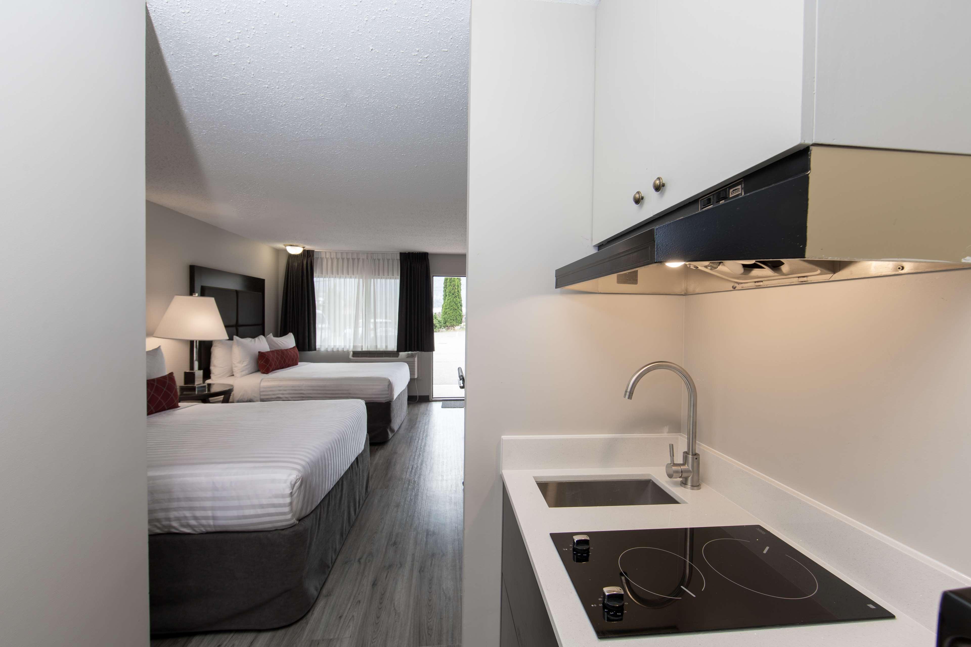 Surestay Hotel By Best Western Castlegar Bagian luar foto